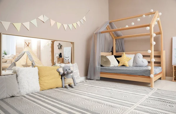 Montessori bed ภาพถ่ายสต็อก Montessori bed รูปภาพปลอดค่าลิขสิทธิ์ | Depositphotos Montessori Bed ภาพถ่ายสต็อก Montessori Bed รูปภาพปลอดค่าลิขสิทธิ์ | Depositphotos