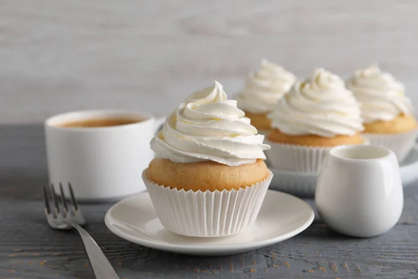 Delicious Cupcake Cream Grey Wooden Table Closeup — Stock Photo, Image