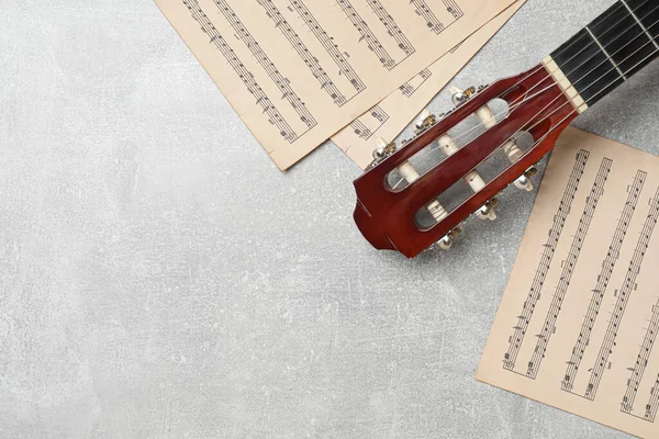 Kompozycja Zapisami Gitary Muzyki Lekkim Stole Płaski Leżał Miejsce Tekst — Zdjęcie stockowe