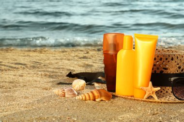 Güneş koruma ürünleri ve deniz kenarında kumsal aksesuarları, metin için yer