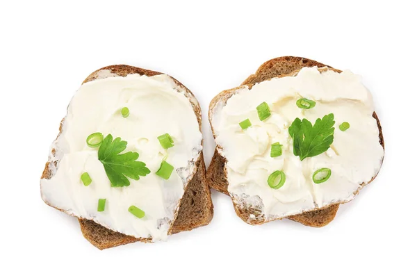 Ψωμί Κρέμα Τυριού Πράσινο Κρεμμύδι Και Μαϊντανό Λευκό Φόντο Top — Φωτογραφία Αρχείου