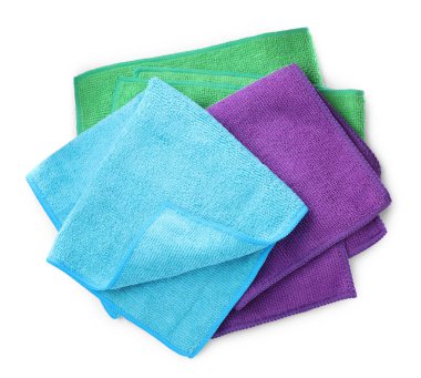 Beyaz arkaplanda renkli mikrofiber kumaşlar, üst görünüm