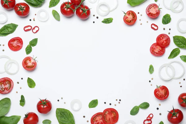 Cadre Fait Feuilles Basilic Frais Légumes Sur Fond Blanc Vue — Photo