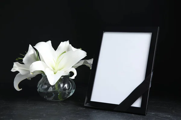 Funeral Photo Frame Ribbon White Lilies Black Table Dark Background — ストック写真