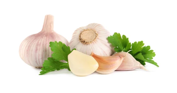 Frischer Knoblauch Und Petersilie Auf Weißem Hintergrund — Stockfoto