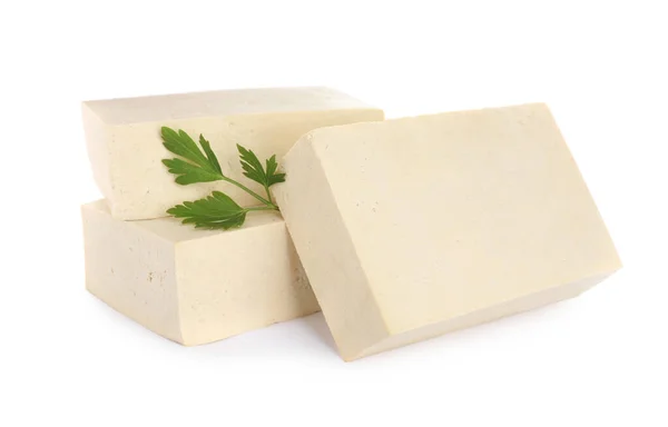 Blocos Tofu Cru Delicioso Com Salsa Fundo Branco — Fotografia de Stock