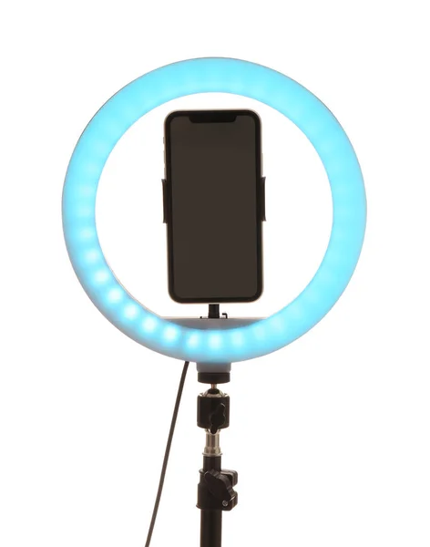 Třínožka Kruhovým Světlem Smartphonem Izolovaná Bílém — Stock fotografie