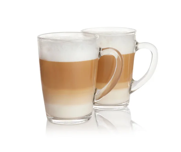 Гаряча Кава Молоком Скляних Чашках Ізольовані Білому — стокове фото