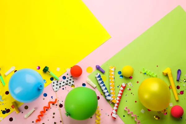 Flache Lagekomposition Mit Karnevalsartikeln Auf Farbigem Hintergrund Raum Für Text — Stockfoto