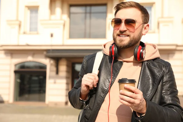 Happy Young Man Coffee City Street Morning — Stock Photo, Image