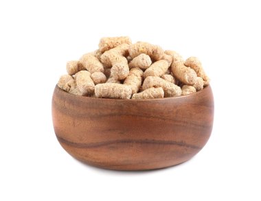 Beyaz arka planda tahıllı buğday kepeği