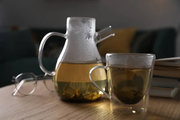 Théière Verre Tasse Thé Chaud Sur Une Table Bois Dans — Photo