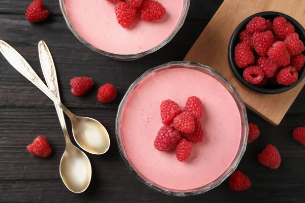Delicious Raspberry Mousse Black Wooden Table Flat Lay — Stock Photo, Image
