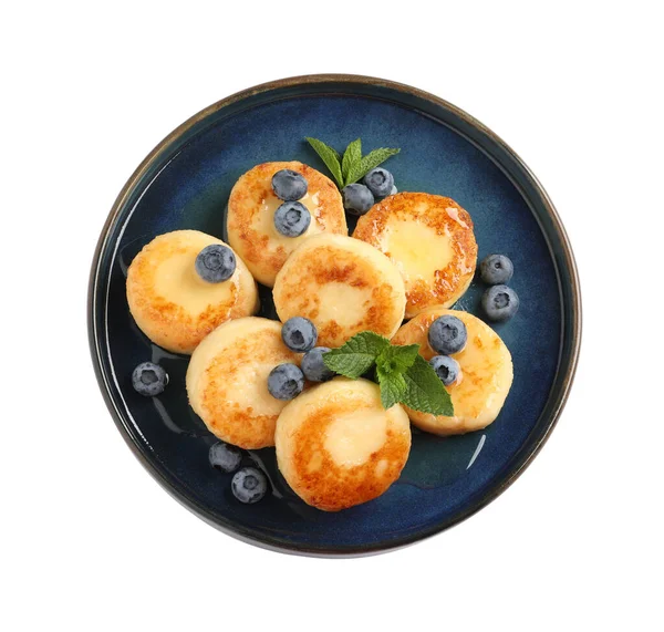 Köstliche Quark Pfannkuchen Mit Blaubeeren Auf Weißem Hintergrund Draufsicht — Stockfoto