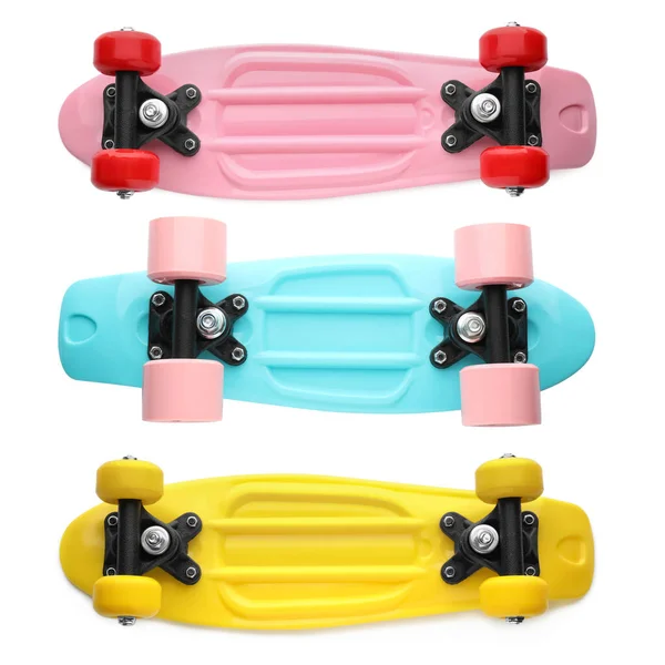 Set Con Diversi Skateboard Colorati Sfondo Bianco Vista Dall Alto — Foto Stock