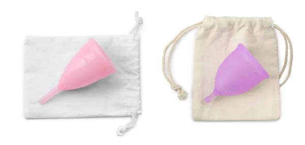 Menstruációs Csészék Vattacsomagok Fehér Háttérrel Felülnézetből Bannertervezés — Stock Fotó