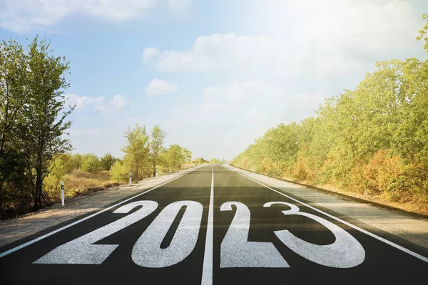 Yeni Yıla Yeni Vizyon Fikirlerle Başla Asfalt Yolda 2023 Sayı — Stok fotoğraf