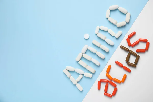 Parole Amino Acids Fatte Con Pillole Sfondo Colore Posa Piatta — Foto Stock