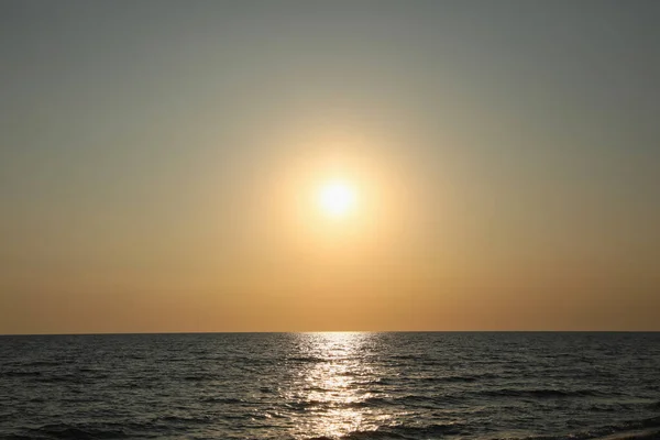 Мальовничий Вид Прекрасне Море Заході Сонця — стокове фото