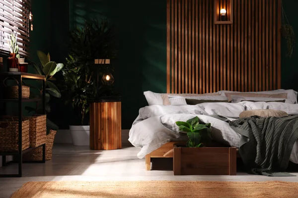 Stylish Interior Large Comfortable Bed Potted Plants — Stock Photo, Image