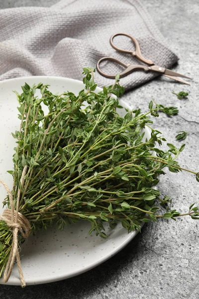 Bunch Aromatic Thyme Scissors Grey Table — Stock Photo, Image