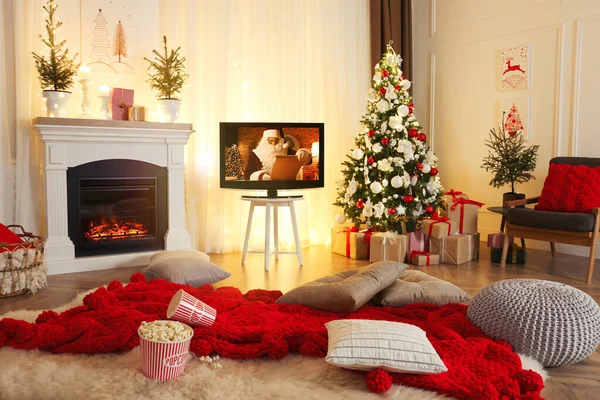 Şık Bir Oturma Odası Seti Noel Ağacı Şöminesi Var — Stok fotoğraf