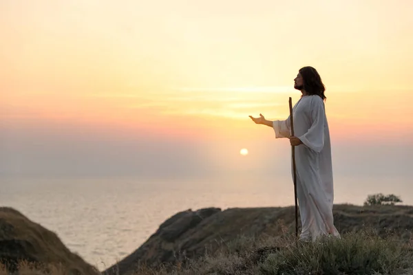 Jesus Cristo Nas Colinas Pôr Sol Espaço Para Texto — Fotografia de Stock