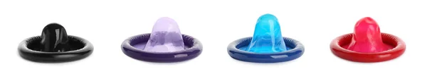 Conjunto Com Diferentes Preservativos Desembalados Fundo Branco Design Banner — Fotografia de Stock