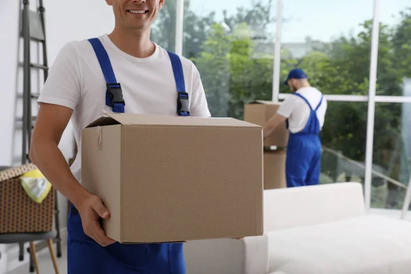 Moving Service Employees Cardboard Boxes Room Closeup — Stock Photo, Image