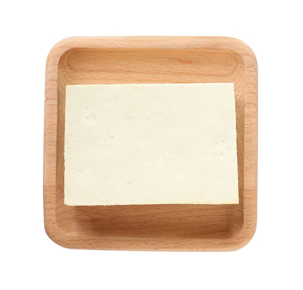 Placa Madeira Com Delicioso Tofu Cru Isolado Branco Vista Superior — Fotografia de Stock