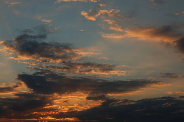 Malerischer Blick Auf Den Sonnenuntergangshimmel Mit Schönen Wolken — Stockfoto