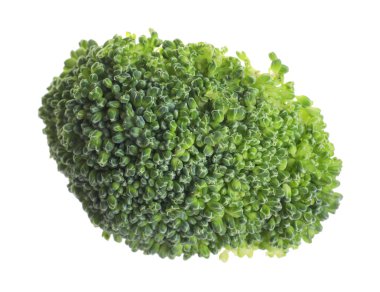 Taze çiğ yeşil brokoli beyaza izole edilmiş.