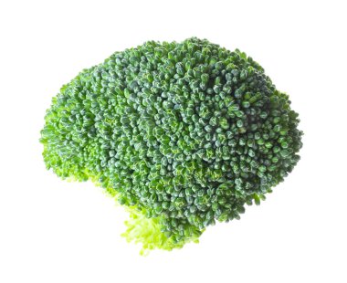 Taze çiğ yeşil brokoli beyaza izole edilmiş.