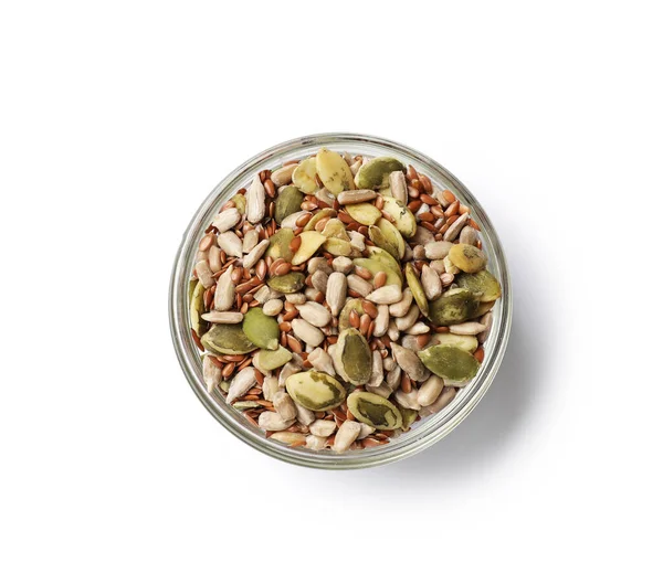 Farklı tohumların karışımı beyaz, üst görünümde izole.