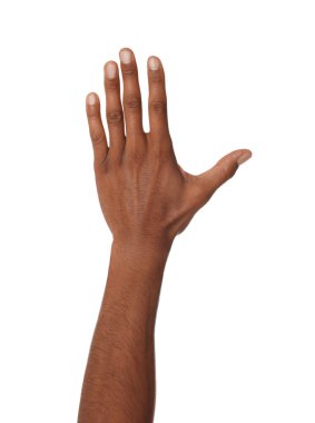 Afro-Amerikalı adam beyaz arka planda beşlik çakıyor, yakın plan.