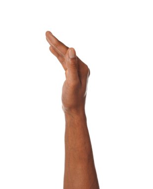 Beyaz arka planda hareket eden Afro-Amerikalı adam, yakın plan görüntüsü