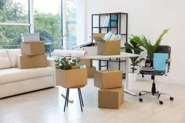 Hareketli Kutular ve yeni ofis mobilya