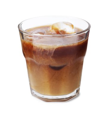 Sütlü, sütlü, buzlu kahve.