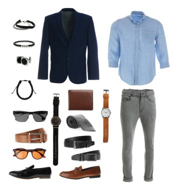 Beyaz arka plandaki erkekler için şık kıyafetler, ayakkabılar ve aksesuarlar koleksiyonu. Havalı bahar havası.