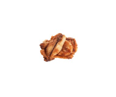 Havadaki leziz granola beyaza izole edilmiş.