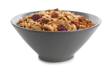 Lezzetli granola, kurutulmuş meyve ve fındıklar beyaz kasede izole edilmiş.