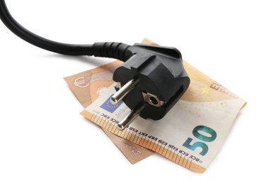 Fişi ve avro banknotlu elektrik kablosu beyaza izole edildi