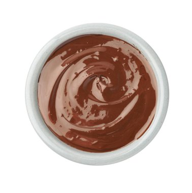 Lezzetli eritilmiş çikolata kasede izole edilmiş, beyaz manzaralı.