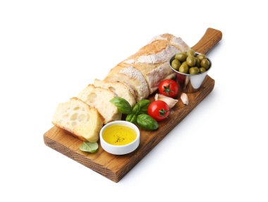 Lezzetli baget, yağ, domates, zeytin ve fesleğen.