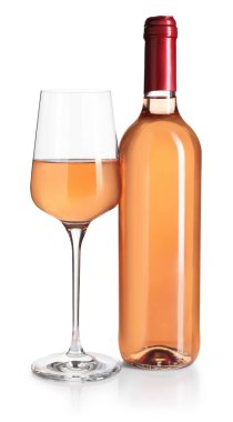 Şatafatlı bir şarap ve beyaz bir cam.