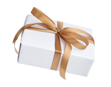 Beyaz arkaplana karşı havada güzel bir hediye kutusu