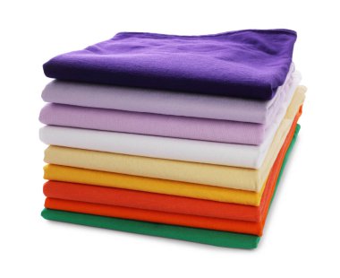 beyaz izole renkli elbise yığını