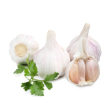 Taze sarımsak ve maydanoz.