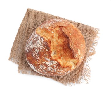 Lezzetli taze ekmek. Beyazın üstünde izole edilmiş, üst manzara.