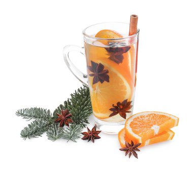 Lezzetli, portakal, baharat ve köknar dallı, beyaz şarap.